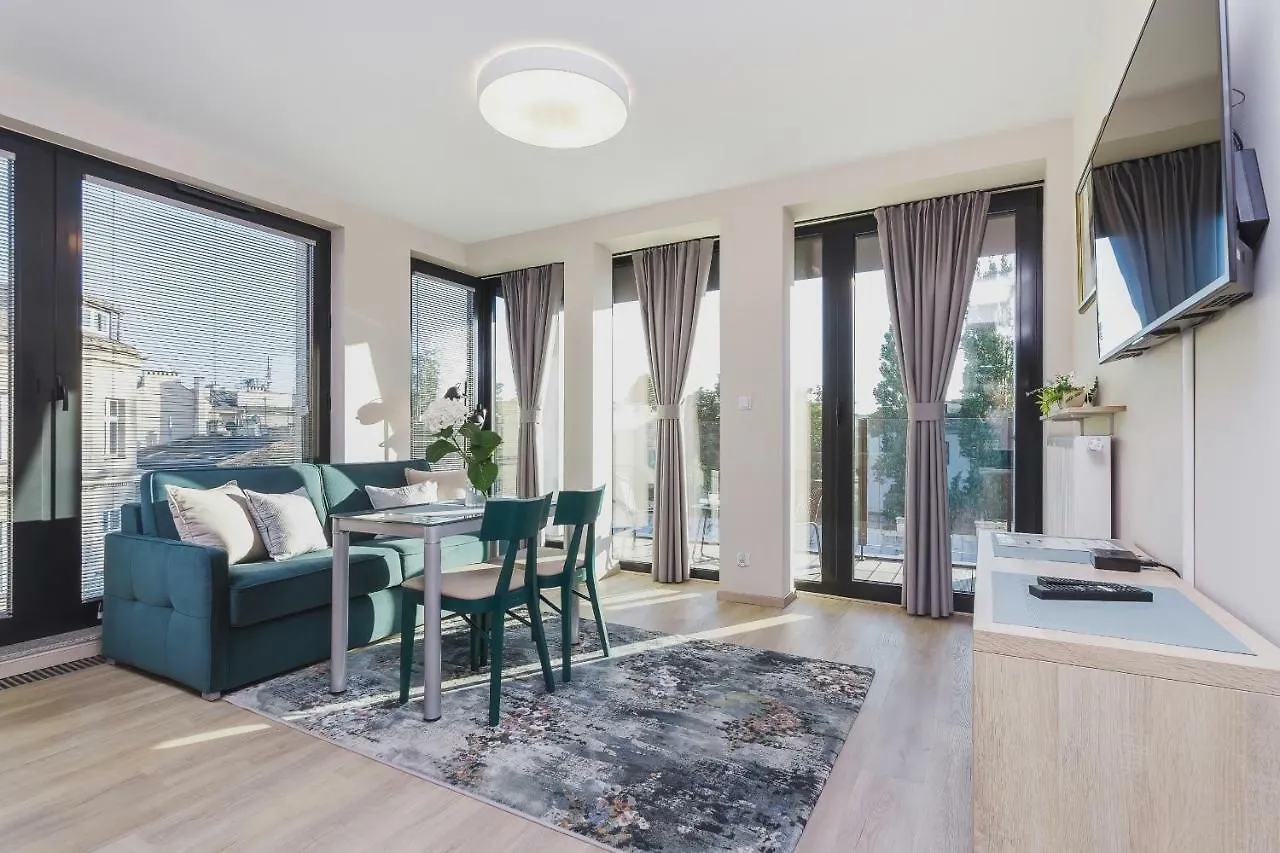 Apartments Krakow Rajska 3 By Noclegi Renters 0*,  ポーランド